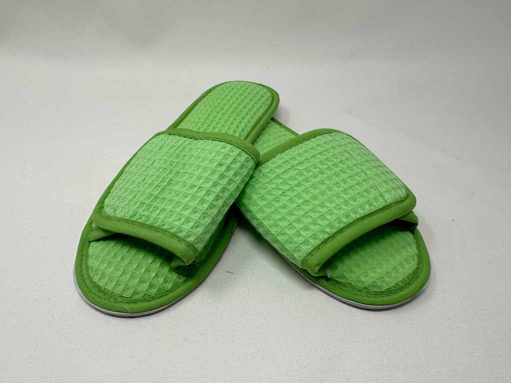 vendor-unknown For the Guys Green / Small (6-7) Spa Slippers